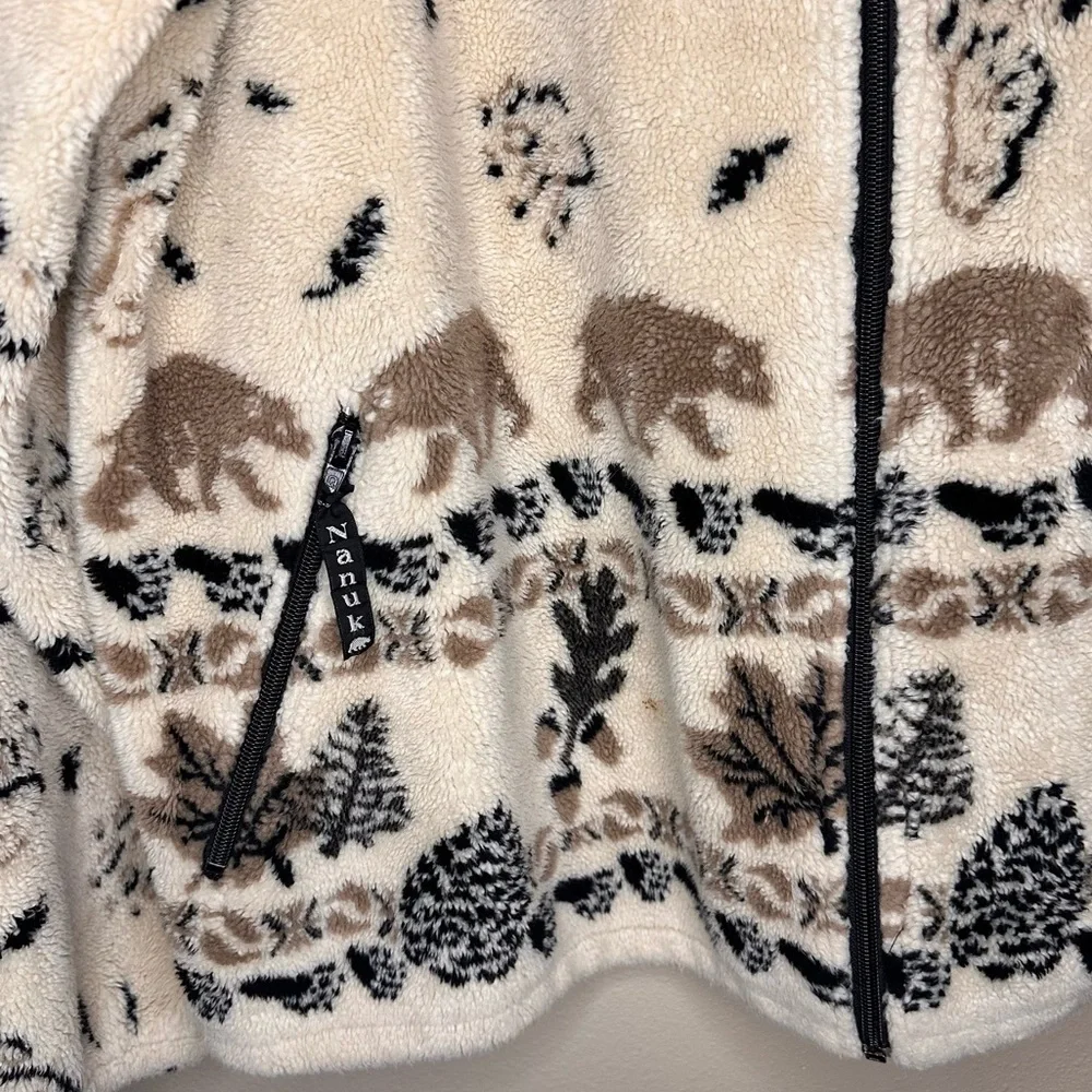 Nanuk Canadian Polar Gear Roaming Bears w/Paws Cream Shearling Jacket XL